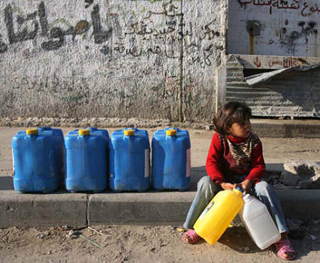Israël assoiffe les Palestiniens